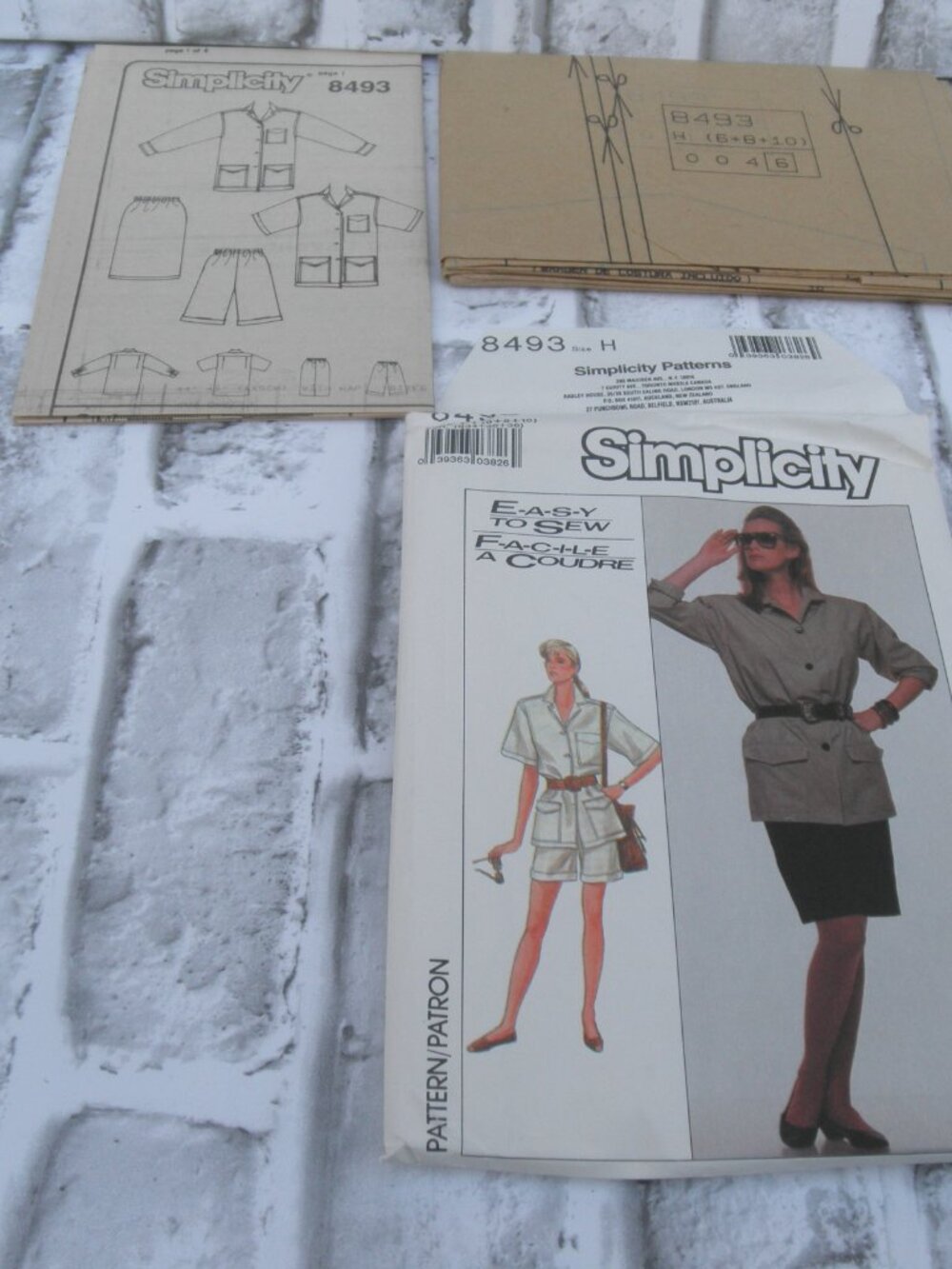 #8493 SIMPLICITY UNCUT SEWING PATTERN SKIRT SHORTS SHIRT (SZ 6-8-10) (16PCS)
